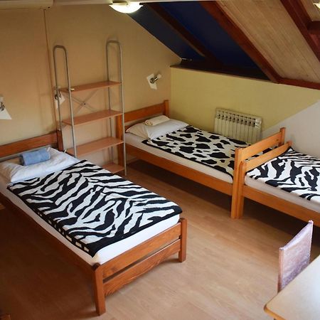 Favela Hostel 자그레브 외부 사진