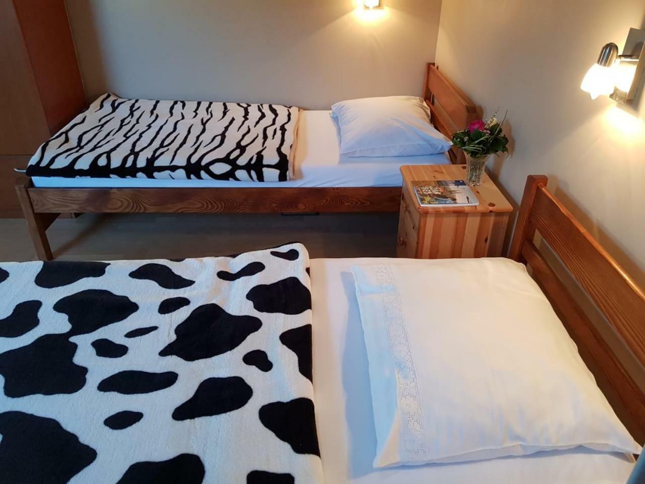 Favela Hostel 자그레브 외부 사진